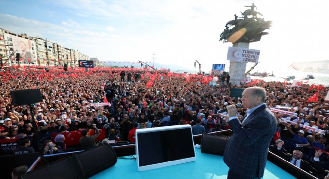 '21 yıldır sadece eser ve hizmet siyaseti yaptık'