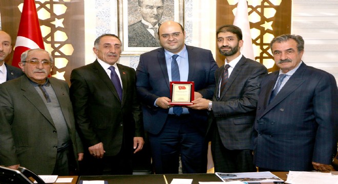 'Aziziye'de muhtar dostu bir başkan var'