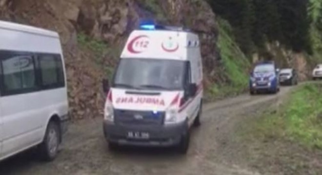 Kop'ta trafik kazası: 1 ölü, 6 yaralı