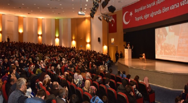 Büyükşehir Çanakkale Şehitleri'ni andı