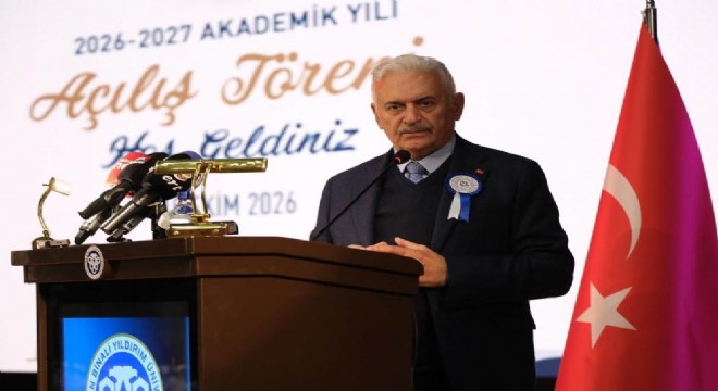EBYÜ'de 2026-2027 akademik yılı törenle başladı