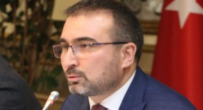 ''Gelecek nesiller Mustafa Akıncı'yı lanetle anacak''