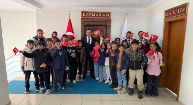 Karayazı Kaymakam Titiz'e veda ediyor