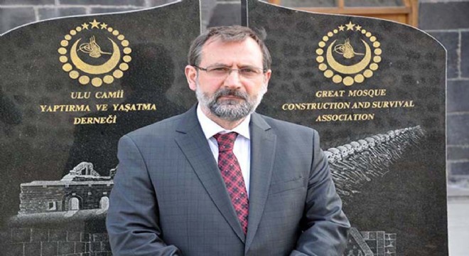 'Soykırımı yoktur, Ermeni yalanı vardır'