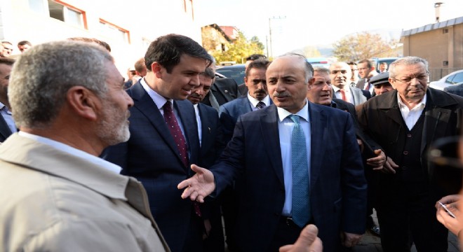 Azizoğlu, İspir'de muhtarlarla bir araya geldi