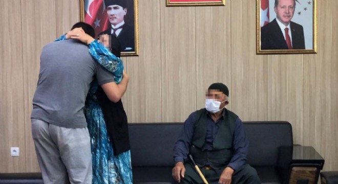 'Yaşasın Türk Ordusu'