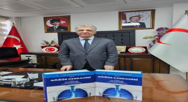 iki ciltlik 'Göğüs Cerrahisi' kitabı yayımlandı