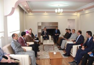 Oltu'da eğitim zirvesi