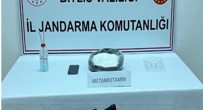 1 kilo 150 gram metamfetamin ele geçirildi