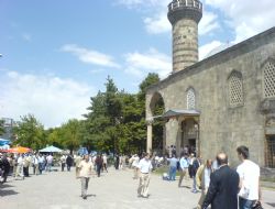 Cami sayısında Bölge birincisiyiz