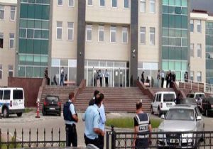 11 hakim ve savcı tutuklandı
