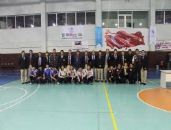 116 sporcu masa tenisinde yarıştı