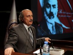 'Bugün her günden daha fazla Akif'i anlamaya ihtiyacımız var'