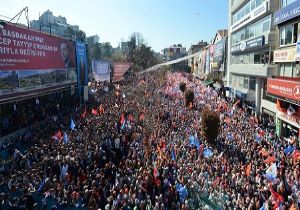 ‘Biz bu ülkeyi sokakta bulmadık'