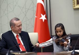 Örnek, anne ve çocuk sevgisi