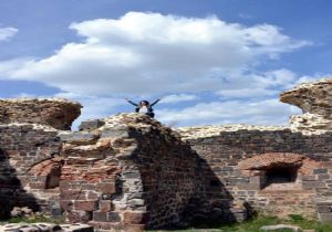 14 yaşında yola çıktı, 19 yaşında Erzurum'a vardı