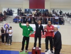 ATAÜNİ'den güreş başarısı