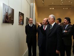 AÖF'ten Fotoğraf Sergisi