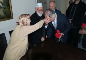 Ala dua aldı