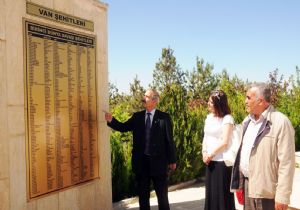 “Ailemden 80 kişiyi diri diri yaktılar” 