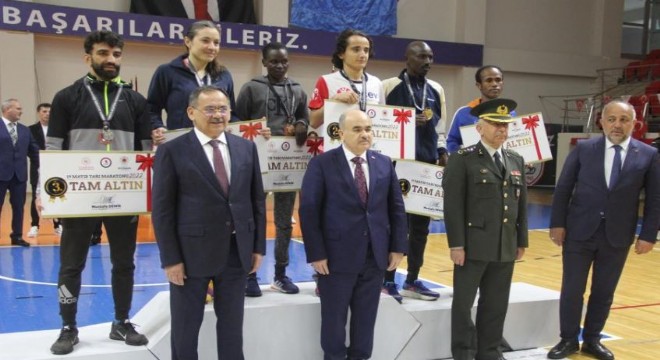 19 Mayıs Yarı Maratonu'nda Erzurumlu Aras 3. oldu