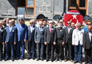 Şehit cenazesinde ''pkk'lılar ermeni'' diye bağırdı