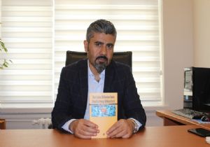 Köse'den iletişim Bilimlerine eserli destek