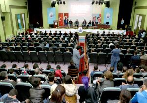 Ilıcalı: ‘Yeni Türkiye için Yeni Anayasa'