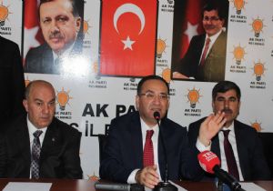 ‘Ahlaksızlığın adı siyaset değildir'