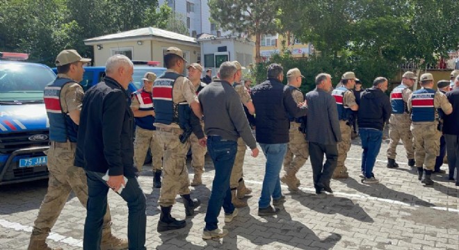 2 ilde rüşvet operasyonu: 32 gözaltı