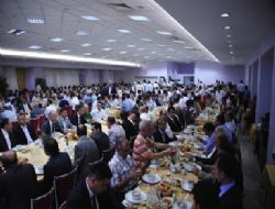 Protokol Şifa iftarında buluştu