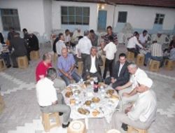 Şehit babasından iftar yemeği