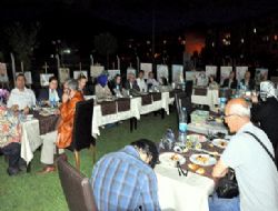 Engelli aileleri iftarda buluştu