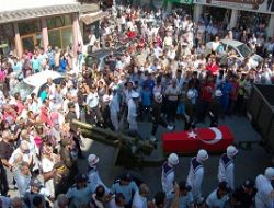 2 evladını daha askere gönderecek