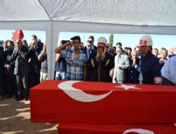 Şehit Yeşilyurt dualarla uğurlandı