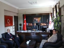 Bingül'e tebrik ziyareti