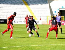 Yakutiyespor rakip tanımıyor