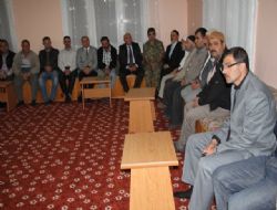 İpek şehit ailesine taziye verdi