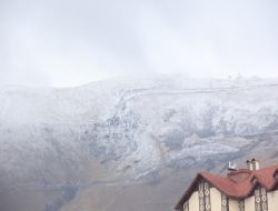 İlk kar Palandöken'e düştü…
