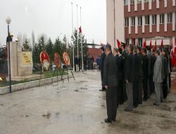 O yüreğimizde yaşıyor