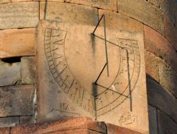 241 yıldır durmadı..