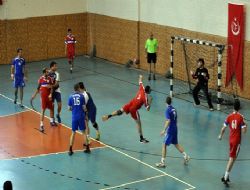 ATAÜNİ'den Hentbol başarısı