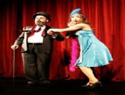 EDT'den ''Otel Plaza'da Bir Oda'' 