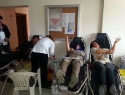 MYO öğrencileri kan bağışladı