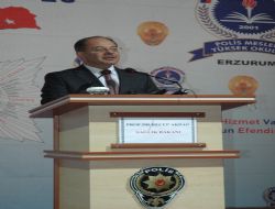 Akdağ PMYO öğrencilerine seslendi