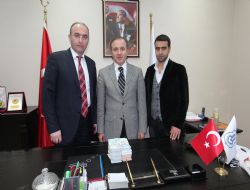 Küçükler'den Belediyespor'a 100 bin TL destek