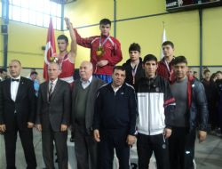 Medetoğlu ve Aydın Türkiye Şampiyonu 