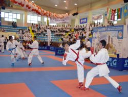 Liseliler Karate Şöleninde buluştu