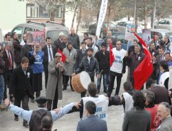 Memurlar iş bıraktı