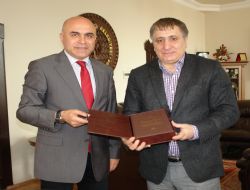 Yakutiye Vali Küçük'ü ağırladı